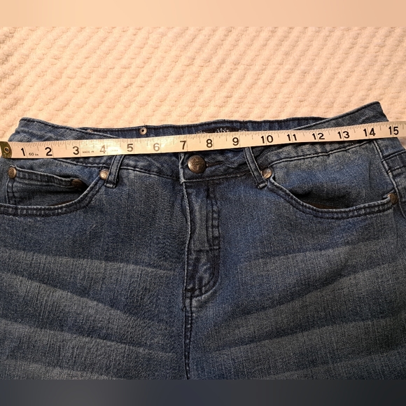 Tru Luxe Jeans Size 30/10 - Picture 8 of 11